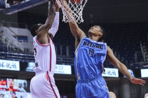 今年会网站-篮坛战绩：球队成绩直线攀升，一鼓作气取胜的简单介绍