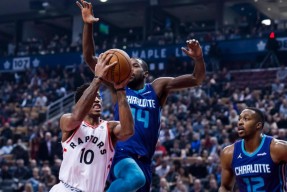 今年会平台-猛龙双星领衔心态调整，球队迎来转机(领衔担纲是什么意思)