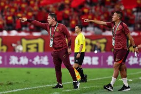 今年会-包含青年足球队技艺精湛，备战国际比赛信心百倍的词条